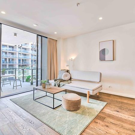 Modern Apartment With Balcony & Parking Brisbane Eksteriør billede